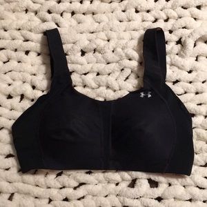 36 D under armour heat gear bra